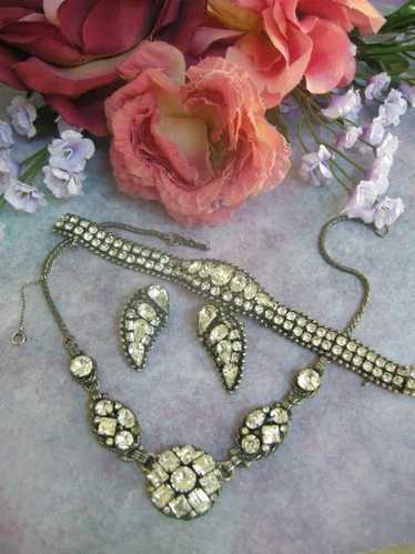 Very Old Kramer NY Breathtaking Necklace earrings 