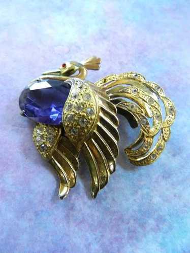 Exquisite Highly Detailed Peacock Vintage Brooch T