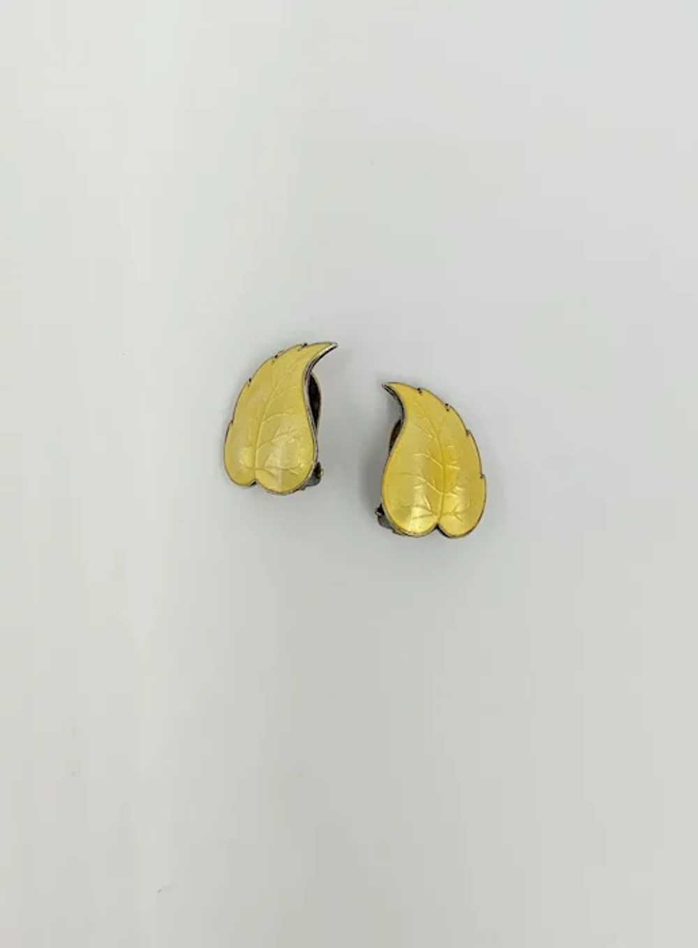 Norway Sterling Silver Yellow Enamel Leaf Designe… - image 3