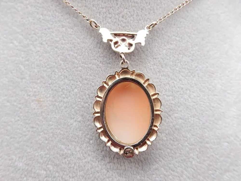 10 Karat lovely Shell Cameo pendant - image 7