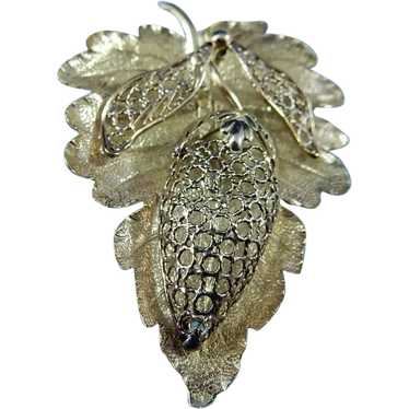 14 Karat Vintage Leaf Pin with Diamond Accent - image 1