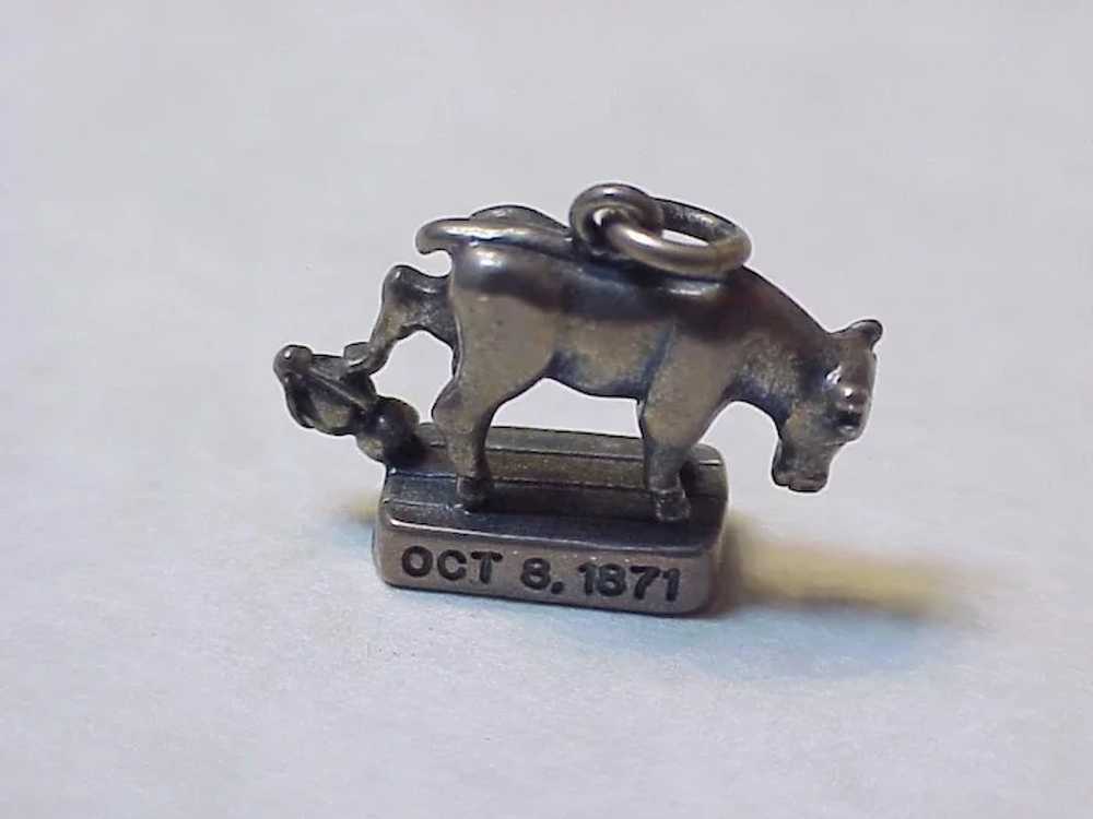 Great Chicago Fire Charm Mrs O'Leary's Cow Three … - image 2