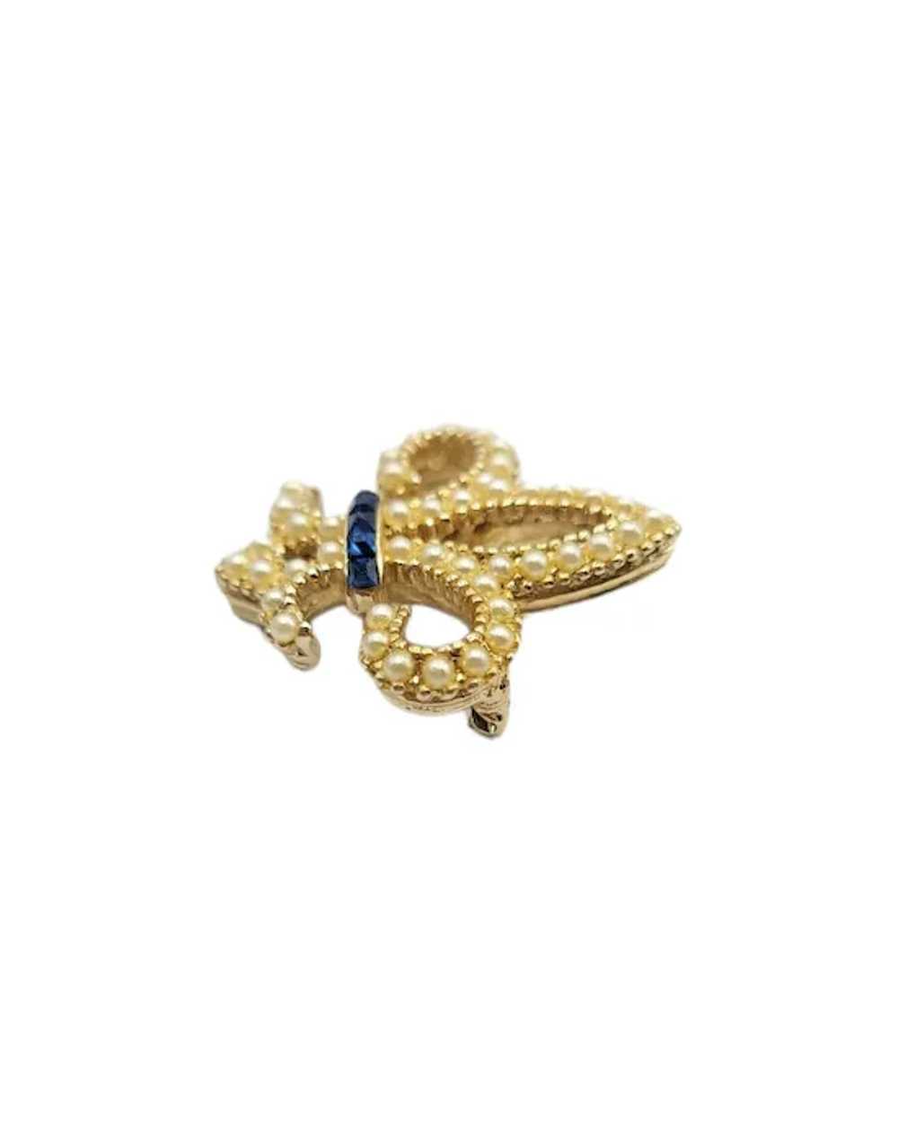 Ciner Goldtone Faux Pearl Fleur De Lis Pin Brooch… - image 2