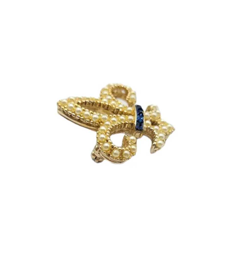 Ciner Goldtone Faux Pearl Fleur De Lis Pin Brooch… - image 3