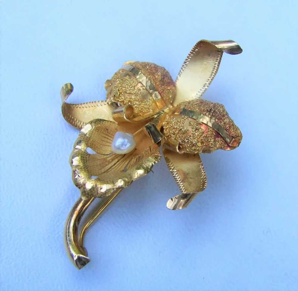 Vintage 18K Pearl Orchid Brooch Mid 20th Century - image 3