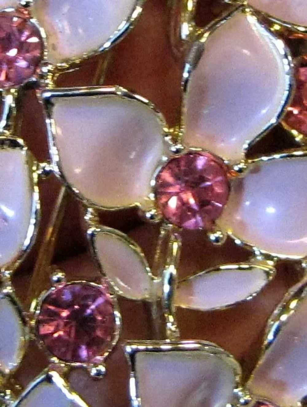 Sarah Coventry Gold-tone Pin w/ Pink Enamel & Rhi… - image 2