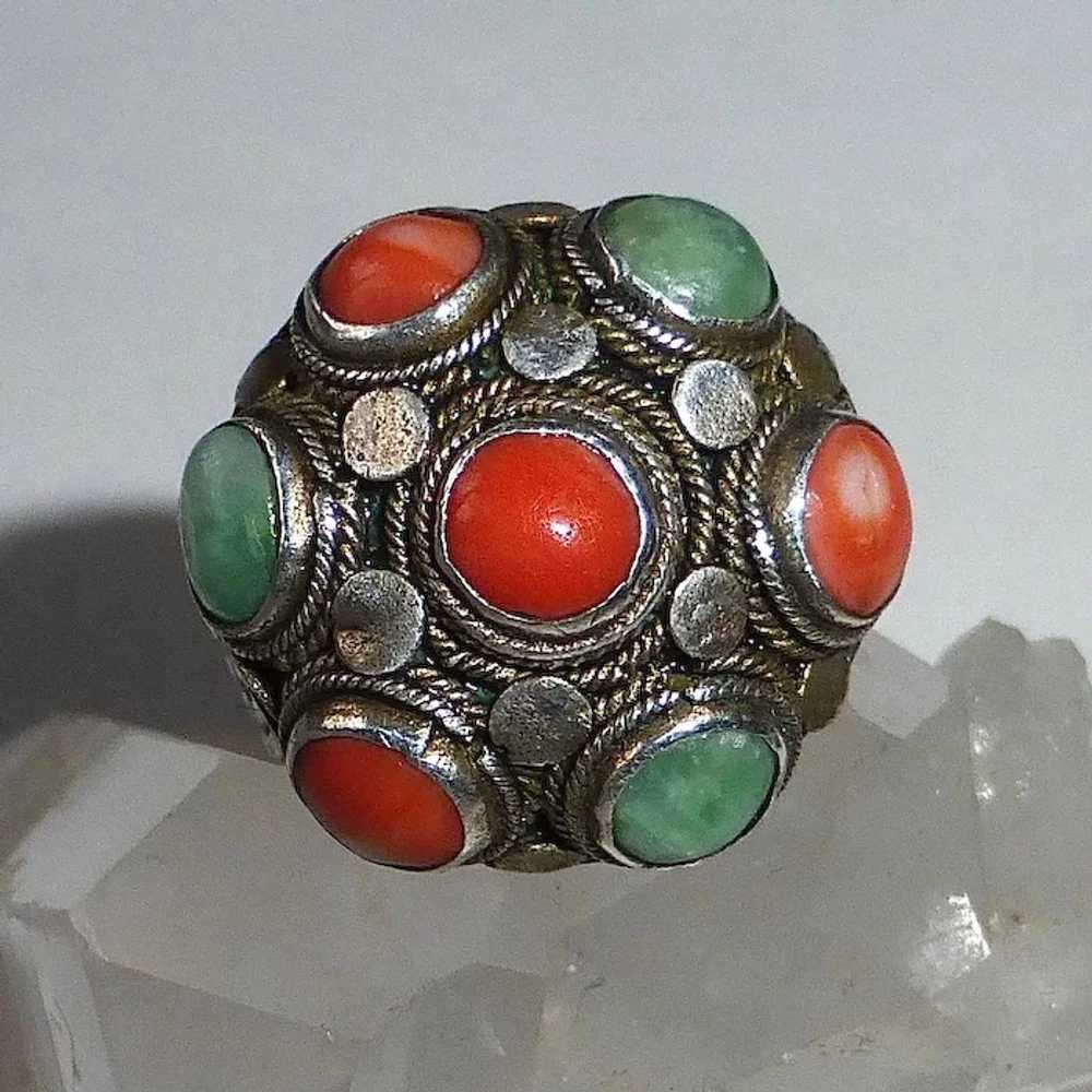 Antique Chinese Sterling Jade & Coral Ring - image 4