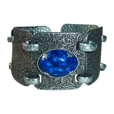 Pressed Aluminum Wide Foliate Link Bracelet Blue C
