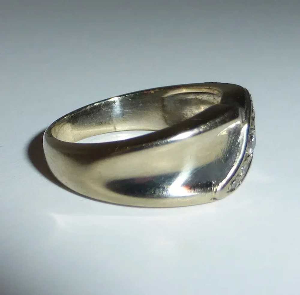 14k White Gold Band Ring w Diamonds - image 5