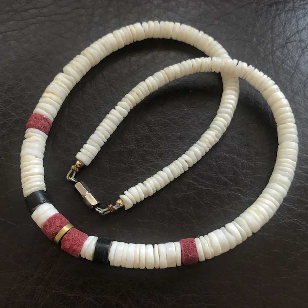 Vintage White Shell Heshi Necklace - image 2