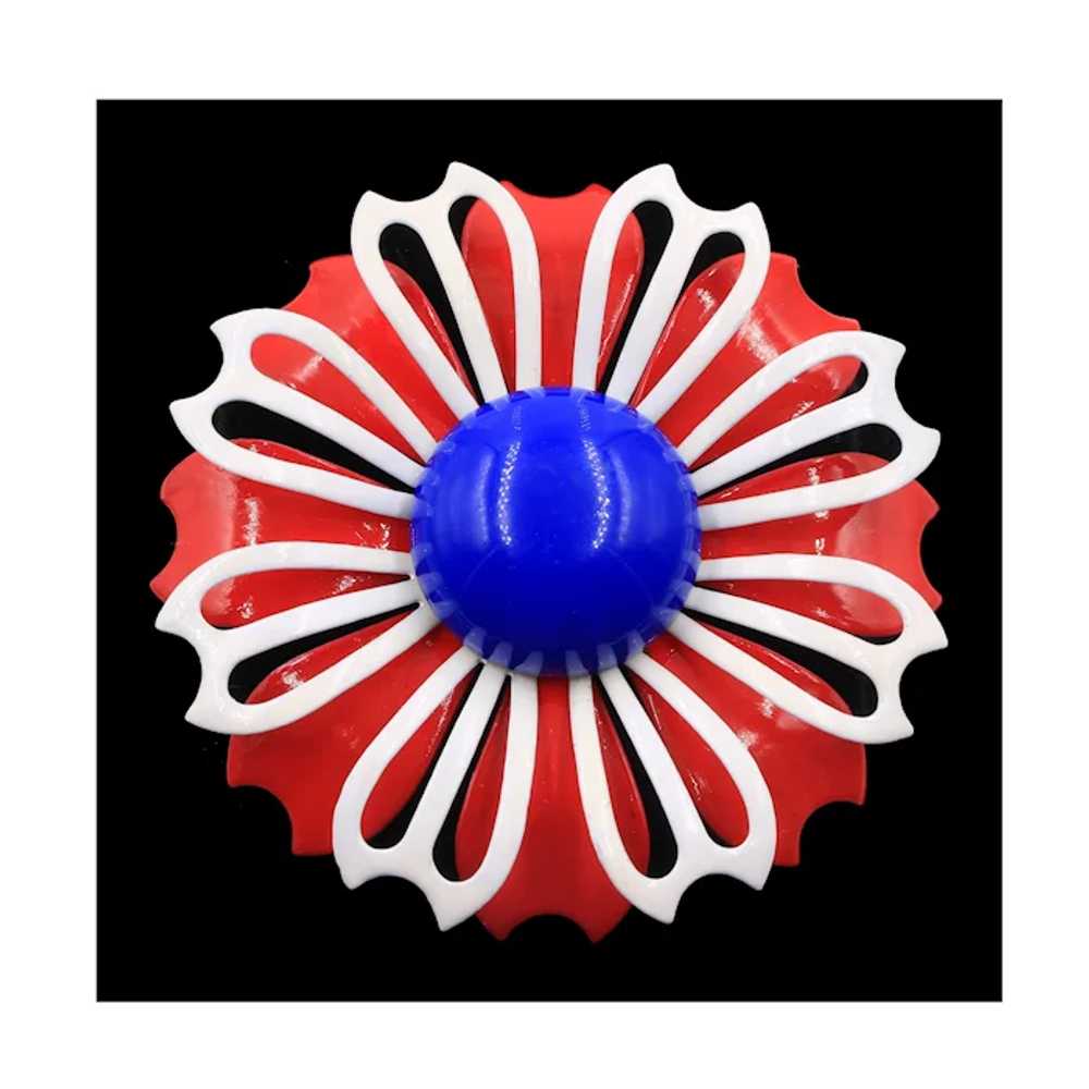 Brooch Pin Mod 1960s Flower Power Red White Blue … - image 3