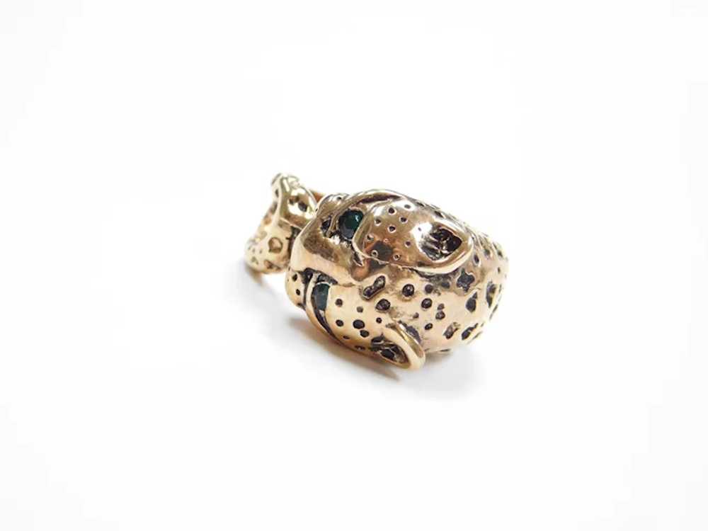 18k Gold Jaguar / Panther Ring with Faux Emeralds - image 3