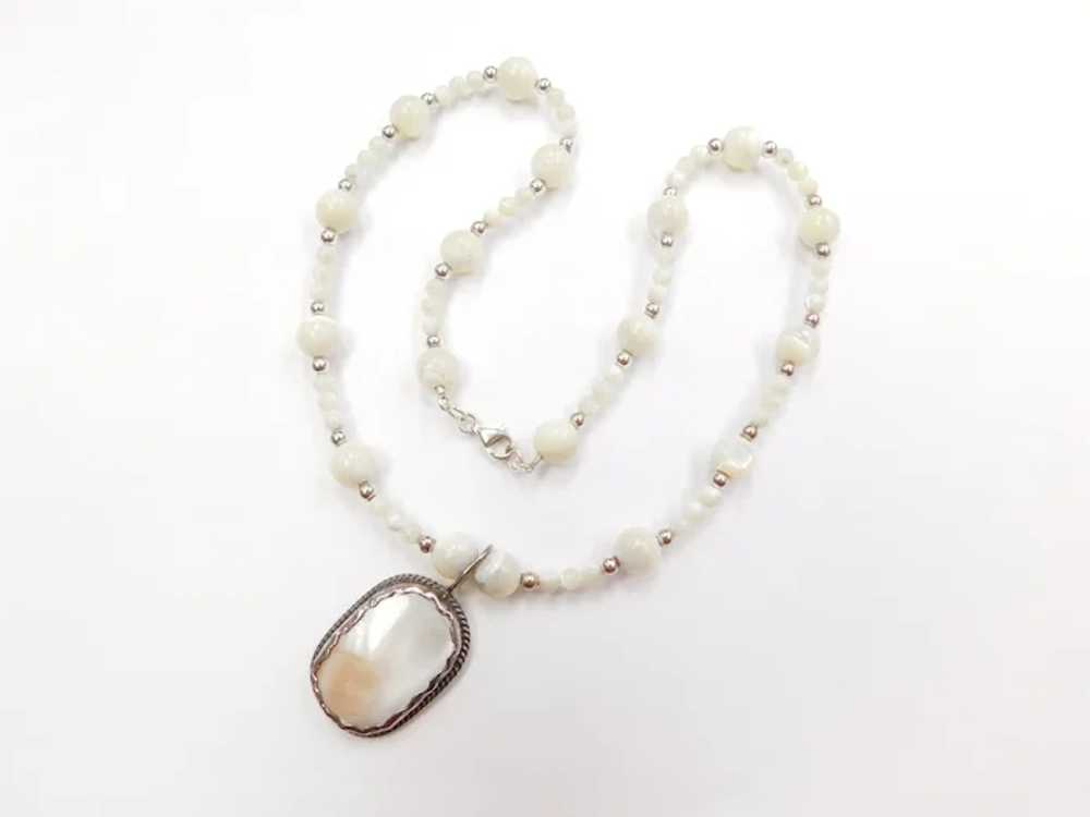 20" Mother of Pearl Bead Necklace with Pendant - image 4