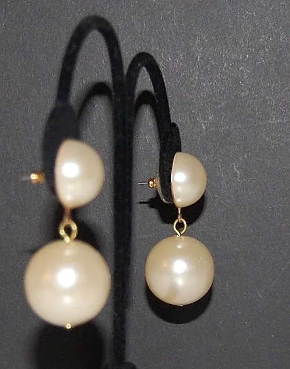 Large Cream Faux Pearl Bauble Pierced Earrings - image 2