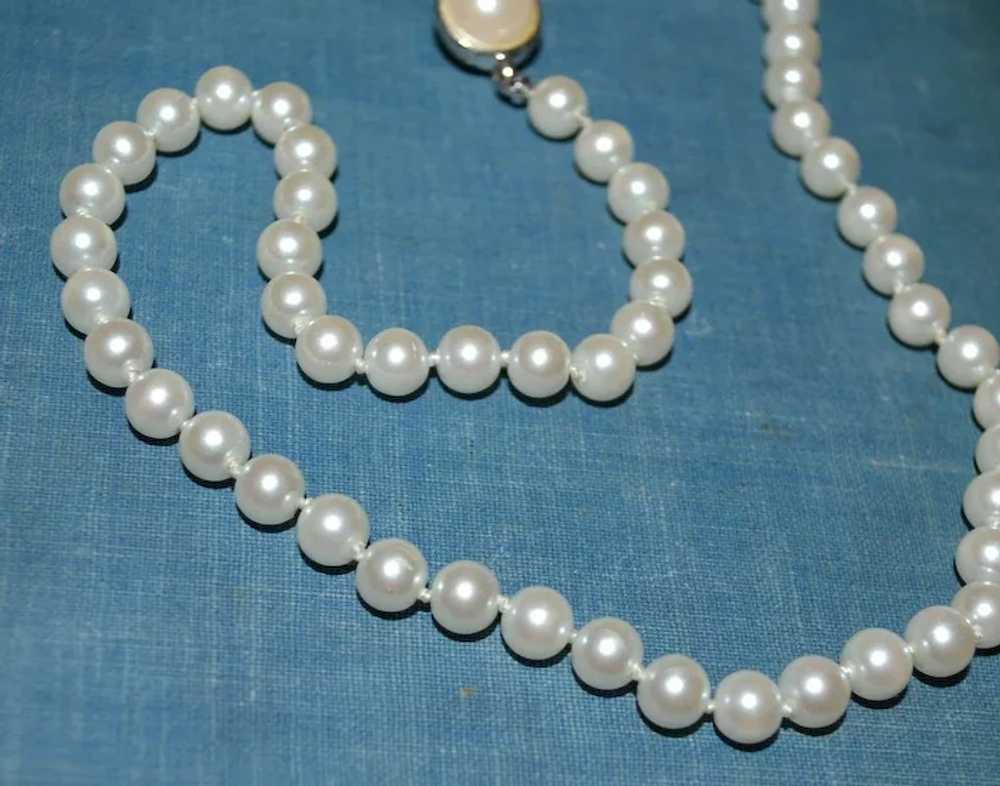 Carolee Signed Classic Simulated White Pearl Bead… - image 3