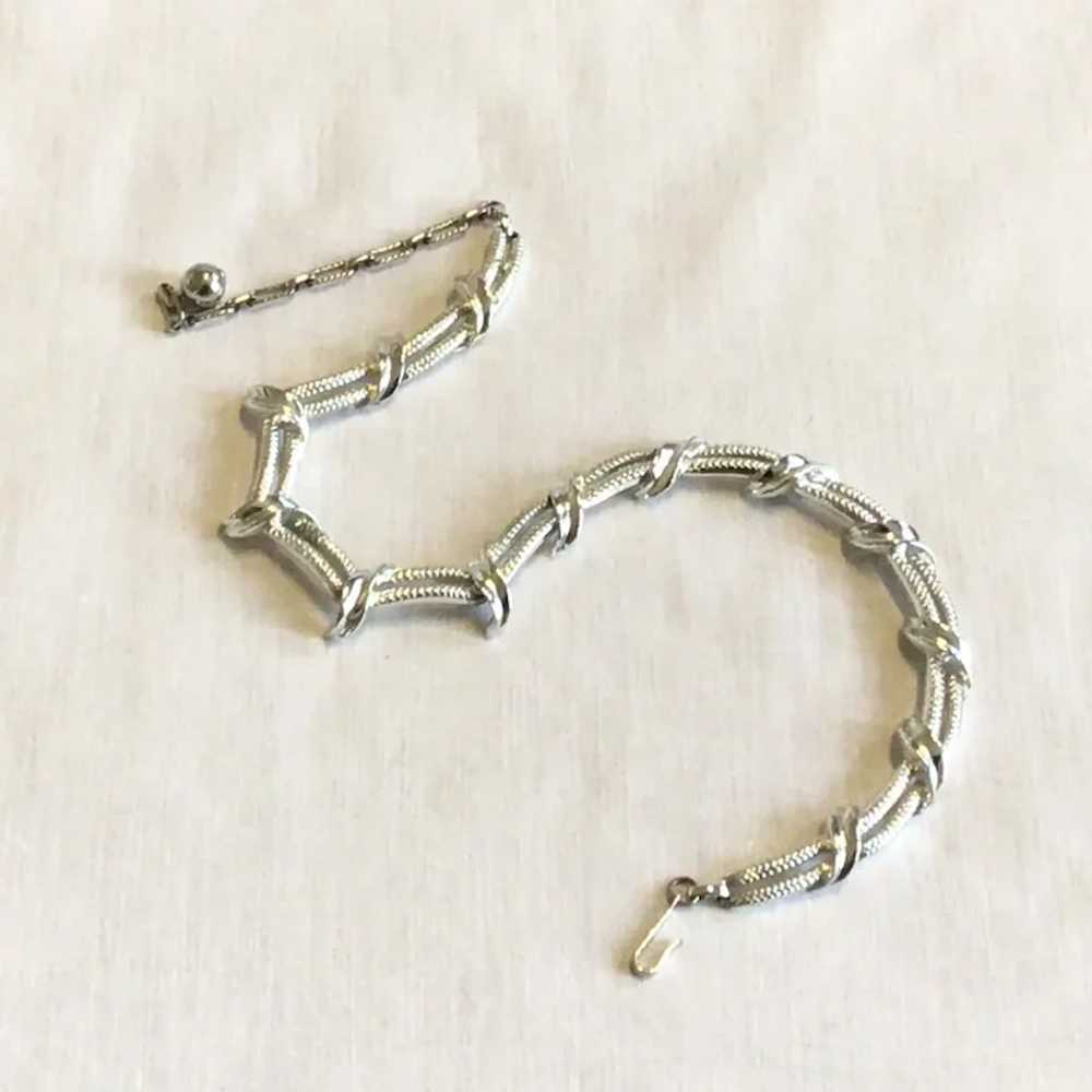 Lisner Silver Tone Link Necklace - image 4