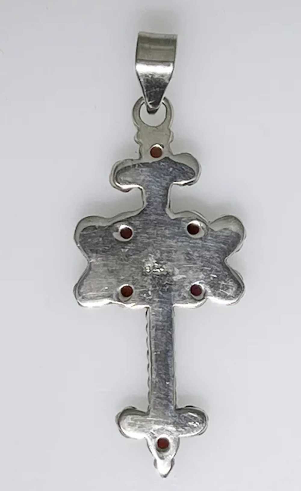 Ornate sterling silver cross with faceted Garnets - image 6