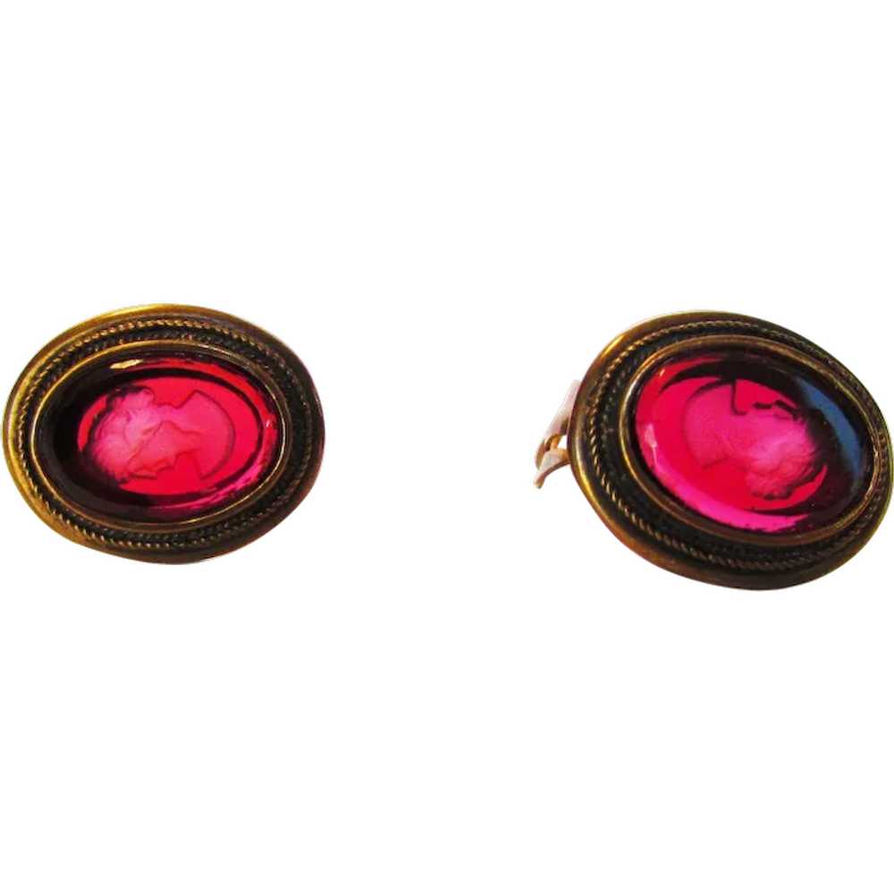 Vintage Designer Signed Intaglio Clip On Earrings… - image 1