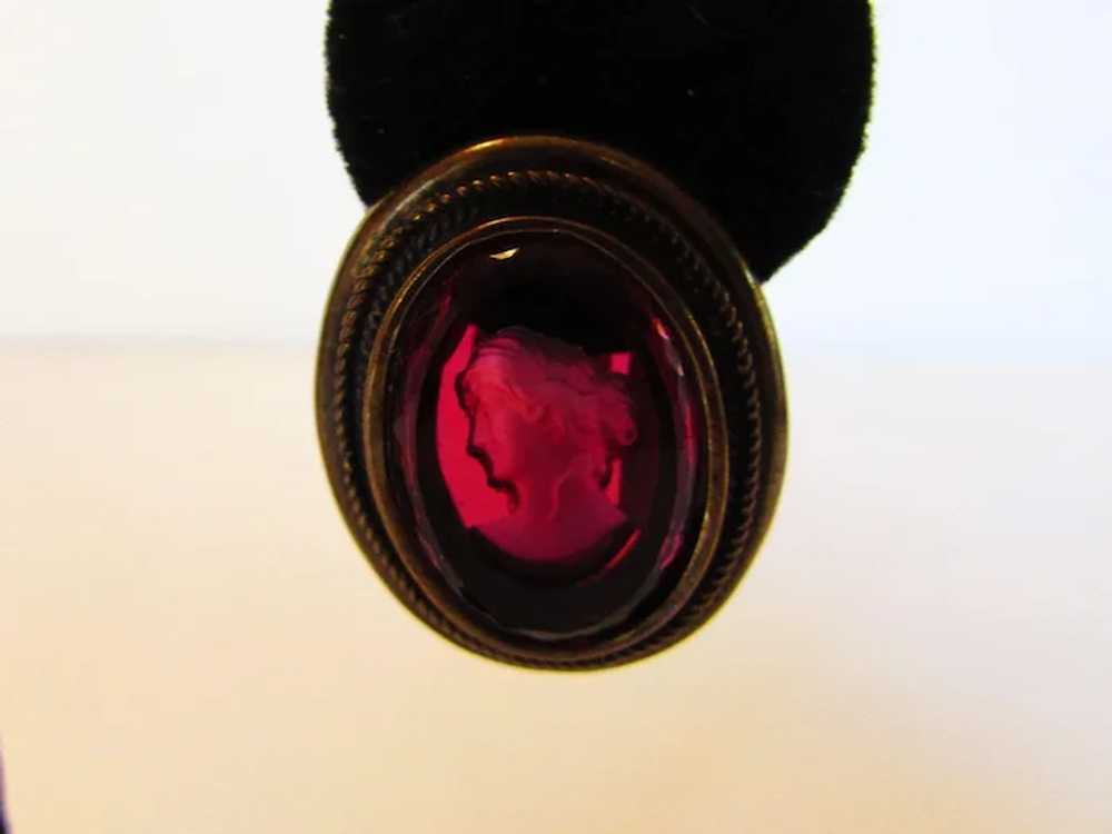 Vintage Designer Signed Intaglio Clip On Earrings… - image 3