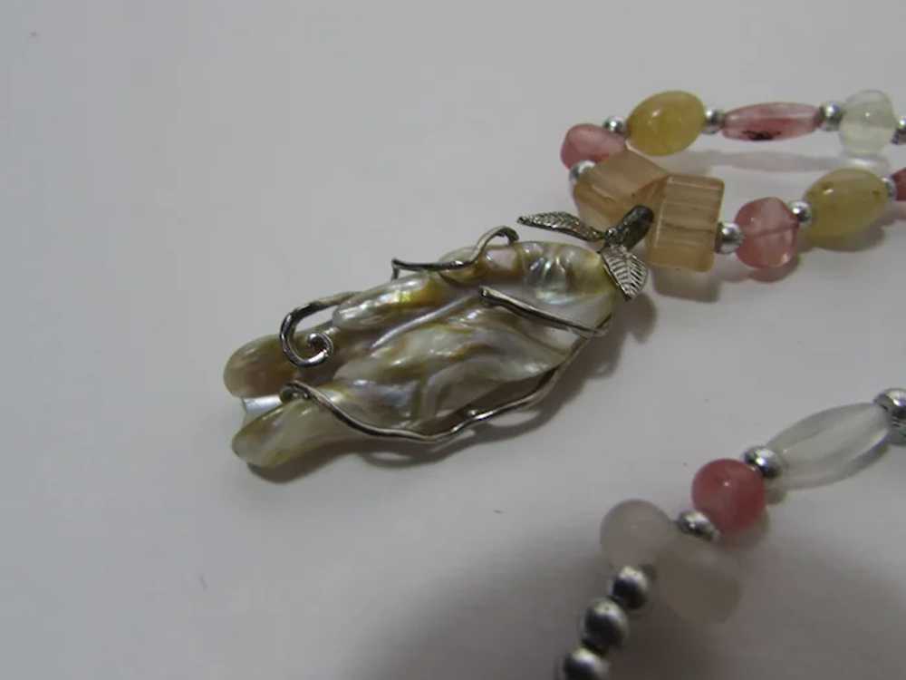 Vintage Glass Bead Necklace With Pink Quartz and … - image 10