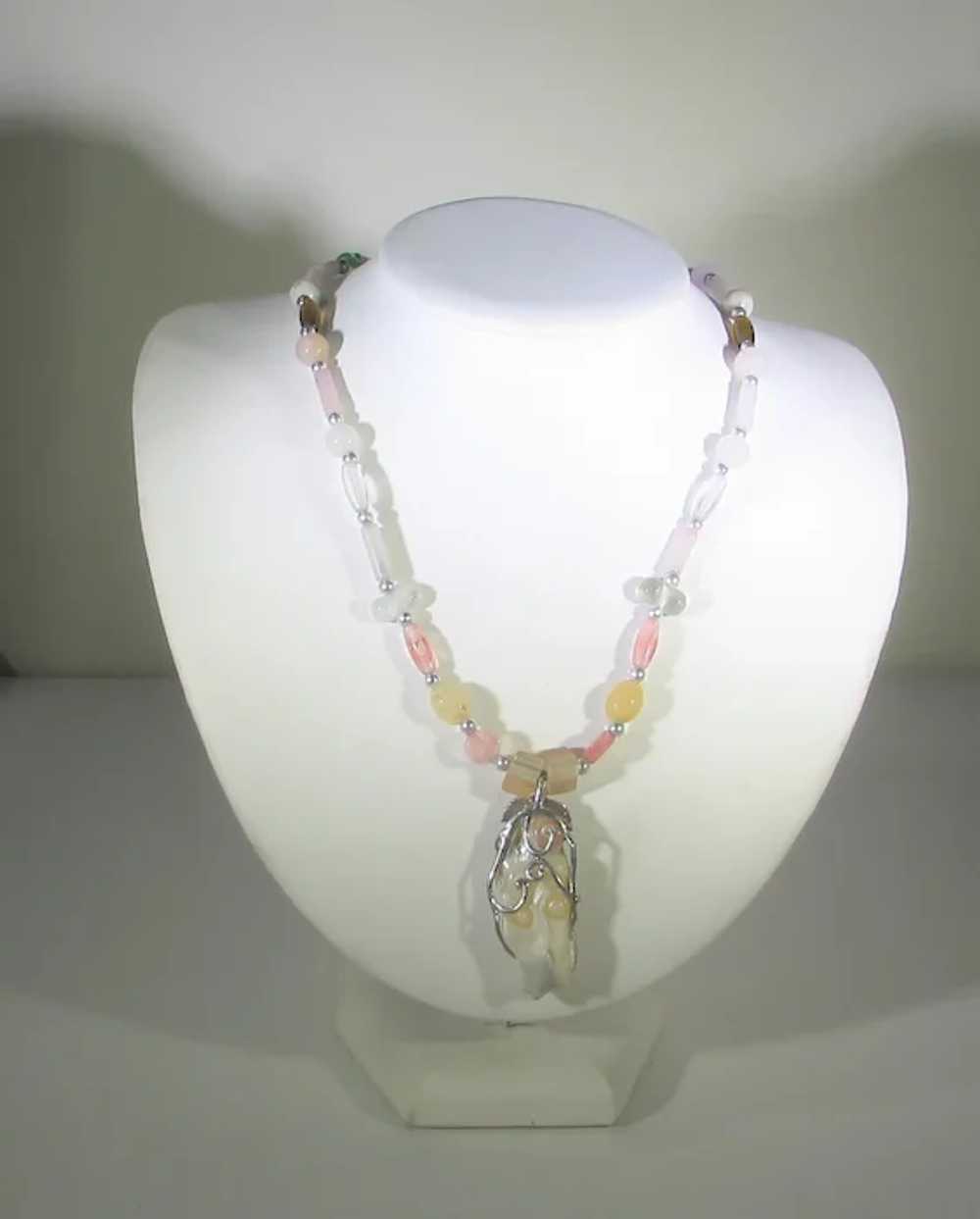 Vintage Glass Bead Necklace With Pink Quartz and … - image 9