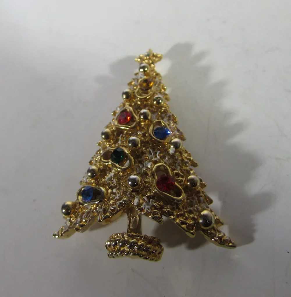 Vintage Art Christmas Tree Pin in Gold Tone with … - image 6