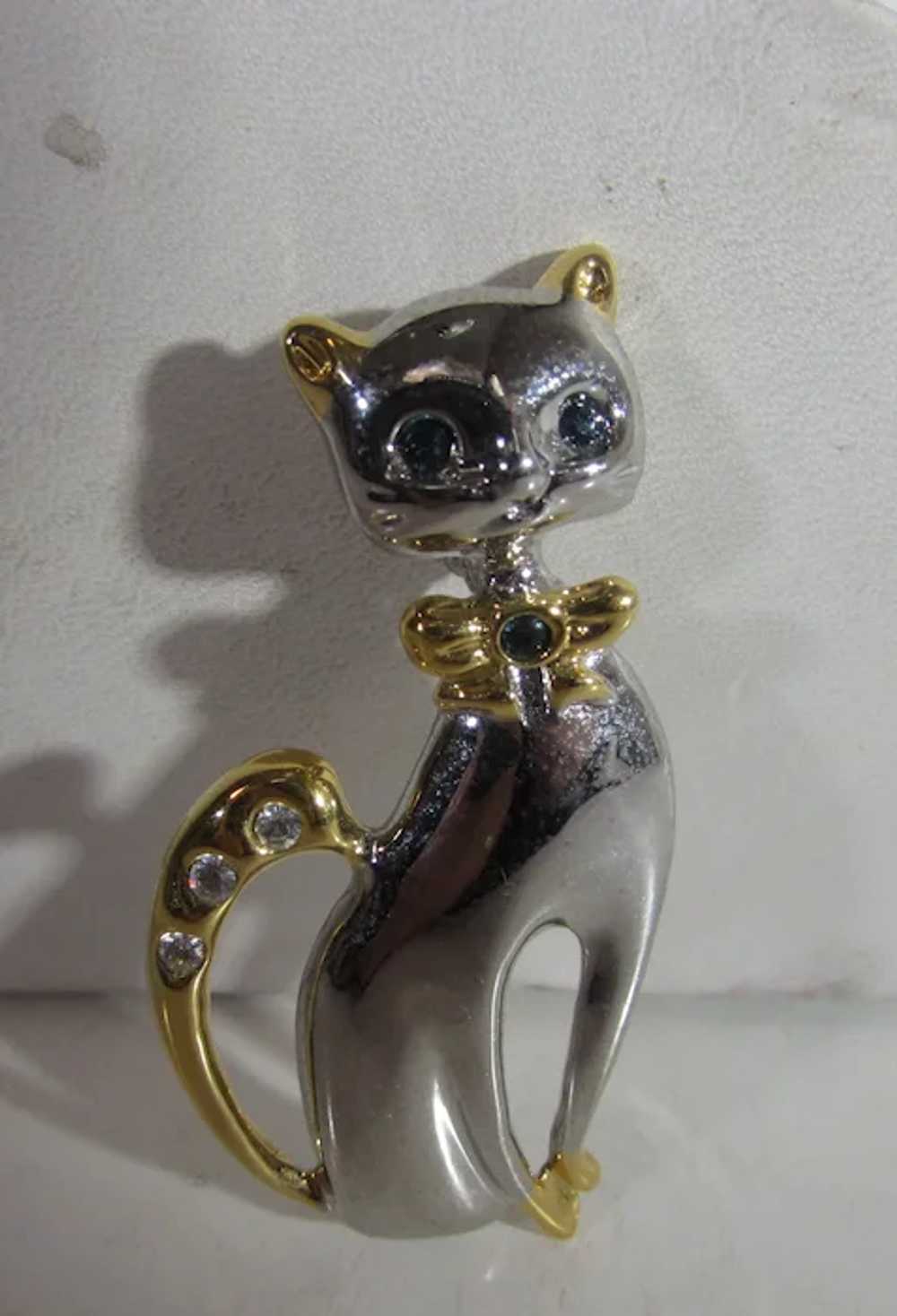 Vintage Cutler Silver Tone Classy Cat With Gold T… - image 3