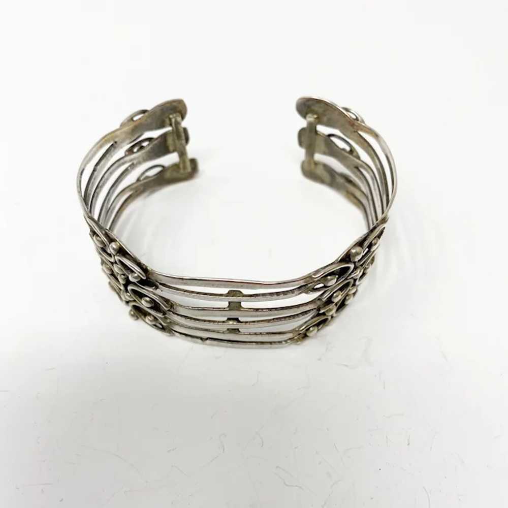142 Vintage Taxco three-tier silver cuff bracelet… - image 10