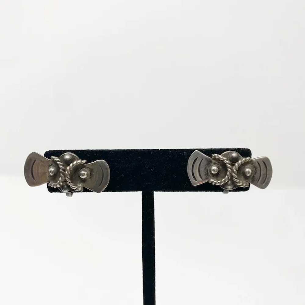142 Vintage Taxco three-tier silver cuff bracelet… - image 2