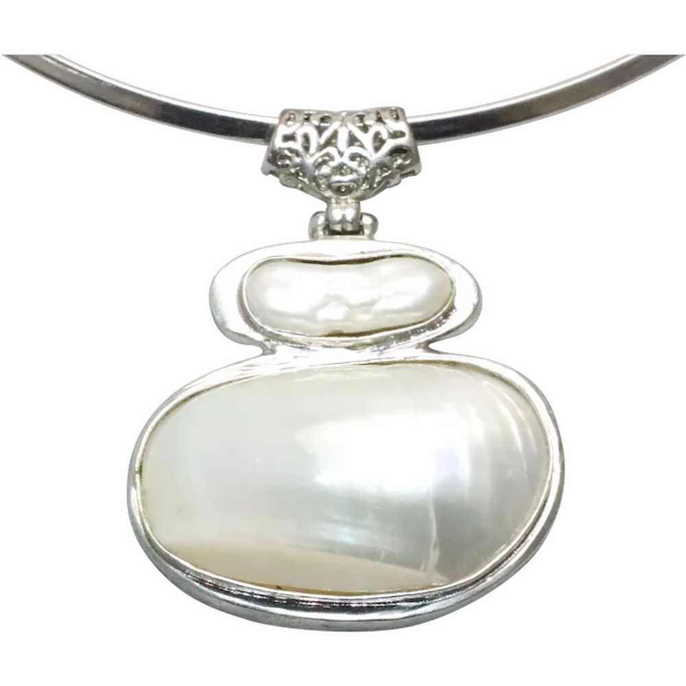 Vintage Costume White Mother of Pearl Necklace - image 1