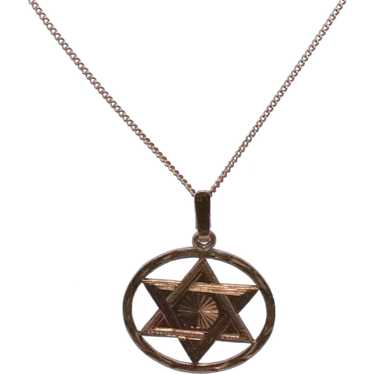 14 KT Russian Gold Star Of David Necklace