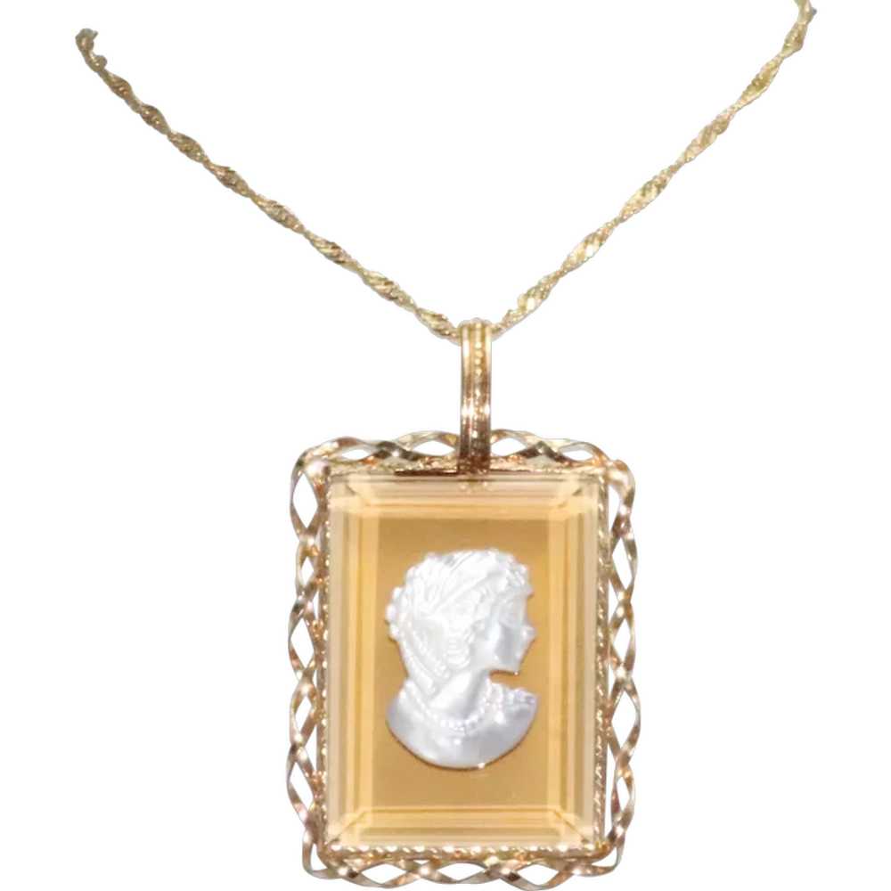 14KT Yellow Gold Citrine Mother of Pearl Cameo It… - image 1