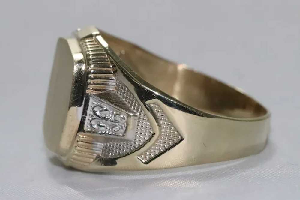 14K Two Toned Signet Ring - image 3