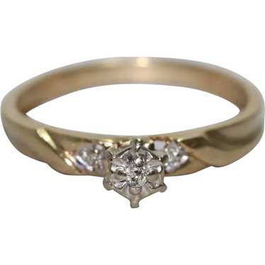 10KT Yellow Gold Diamond Ring