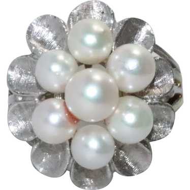 Vintage 14 KT White Gold Pearl Flower Ring - image 1