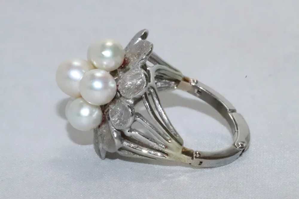 Vintage 14 KT White Gold Pearl Flower Ring - image 2