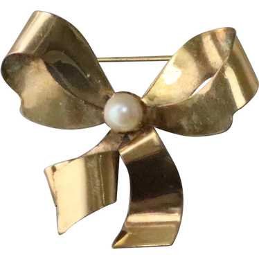 Vintage 12KT Gold Filled Pearl Bow Brooch