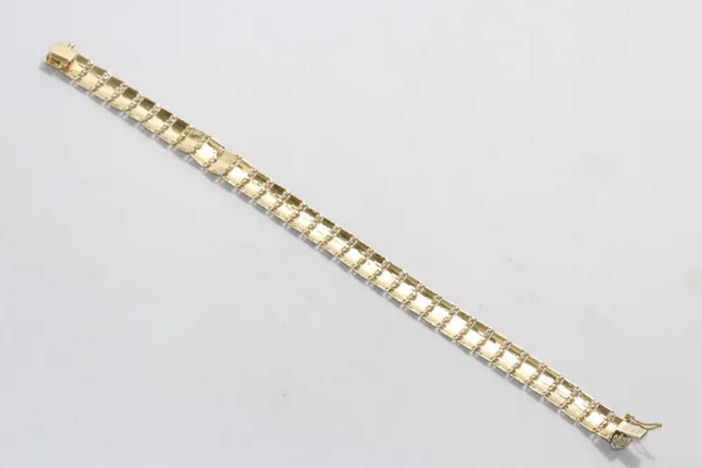 14 KT Yellow Gold Bracelet - image 6