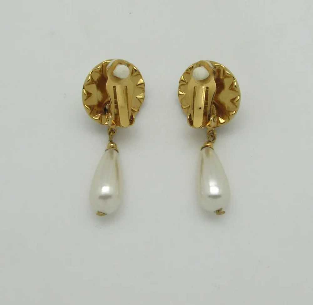 Imitation Pearl and Rhinestone Earrings With Tear… - image 3