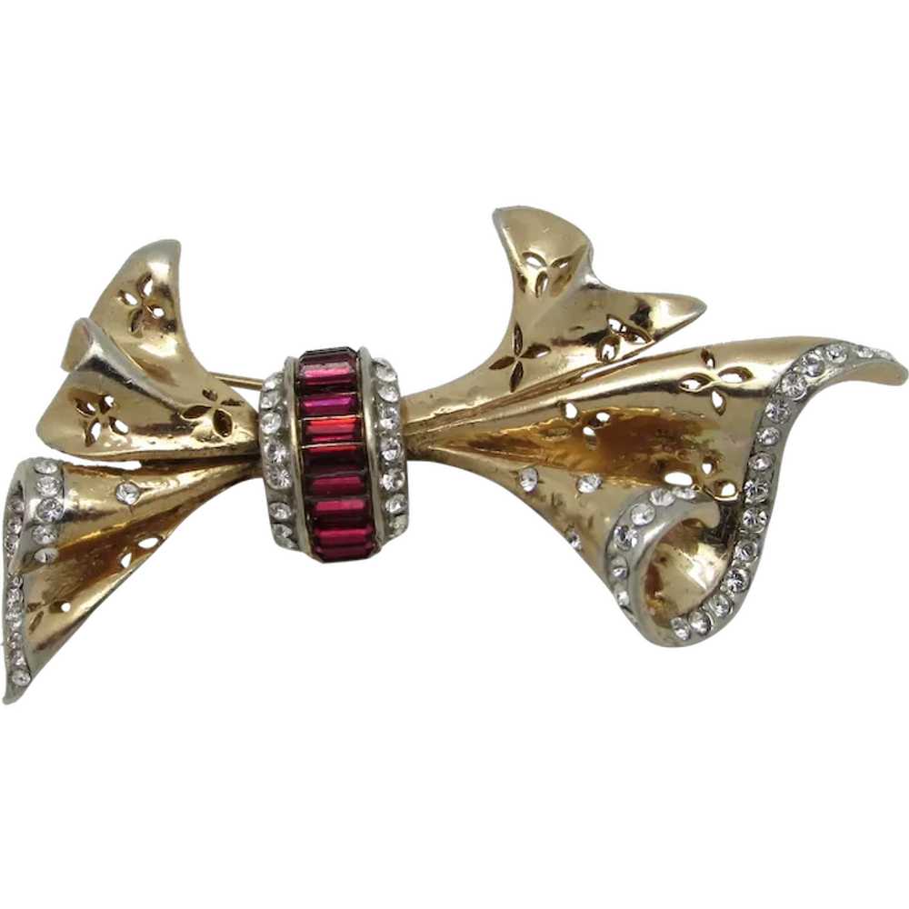 1940s Articulated Coro Bow Brooch With Rhinestones - image 1