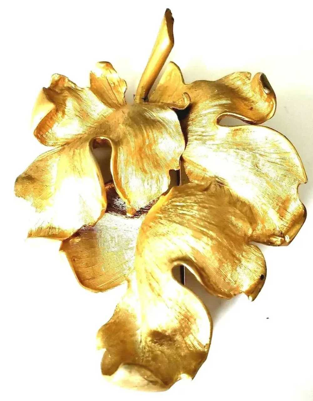 Large Judy Lee Gold Tone Curled Triple Oak Leaf B… - image 6