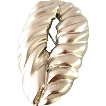 Huge Ciner Abstract Brushed Silver Plated Shell B… - image 1