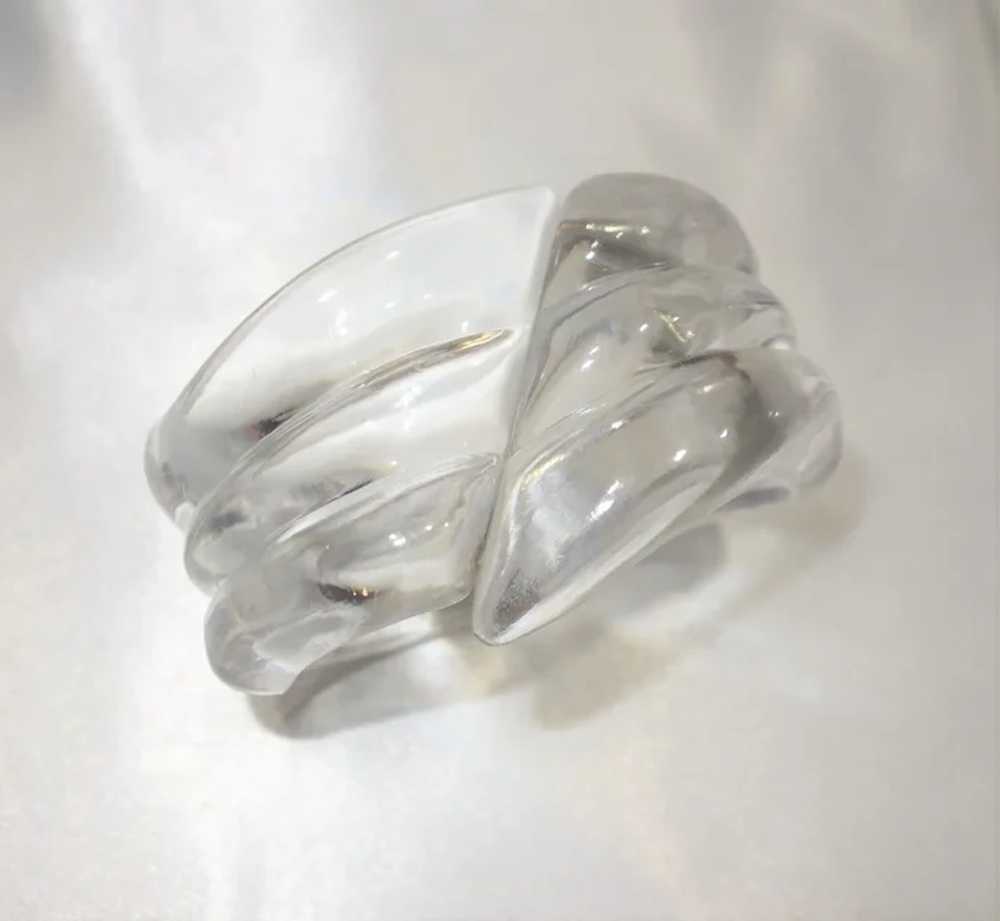Vintage RARE Clear Ribbed Lucite Hinged/Clamper B… - image 2