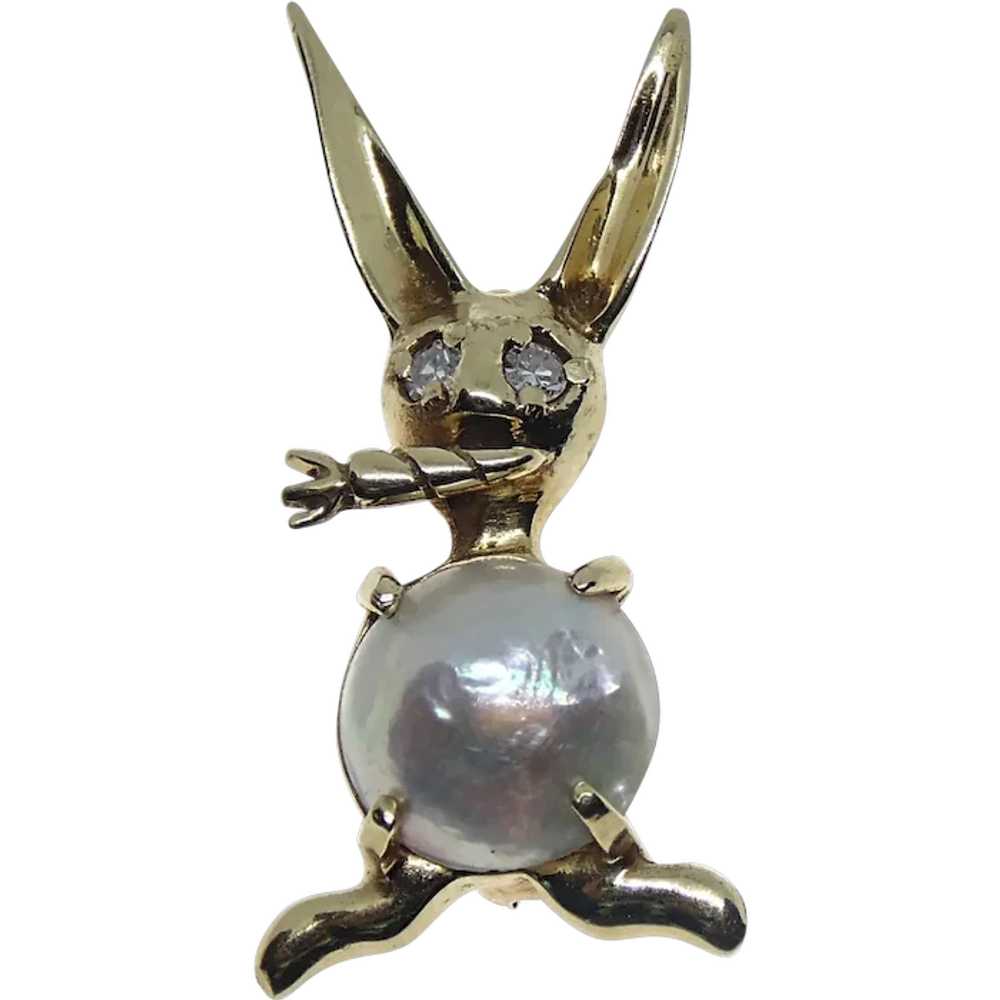 14K Yellow Gold Diamond & Pearl Rabbit Munching o… - image 1