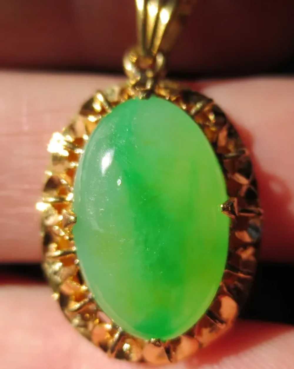 Fine 22K Gold Vintage Jade Pendant - image 6