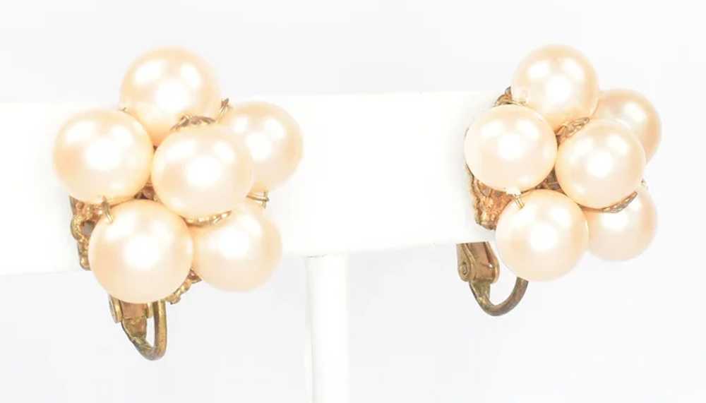 Signed Miriam Haskell glass pearl earrings - image 2
