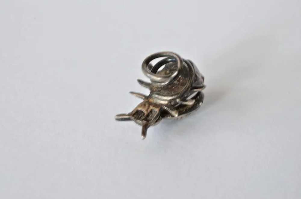 A vintage bumble bee lapel pin in silver ( 800 ) … - image 5
