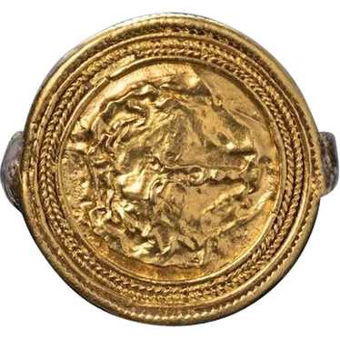 Ancient Head of Medusa Hellenistic Gold Ring c. 30