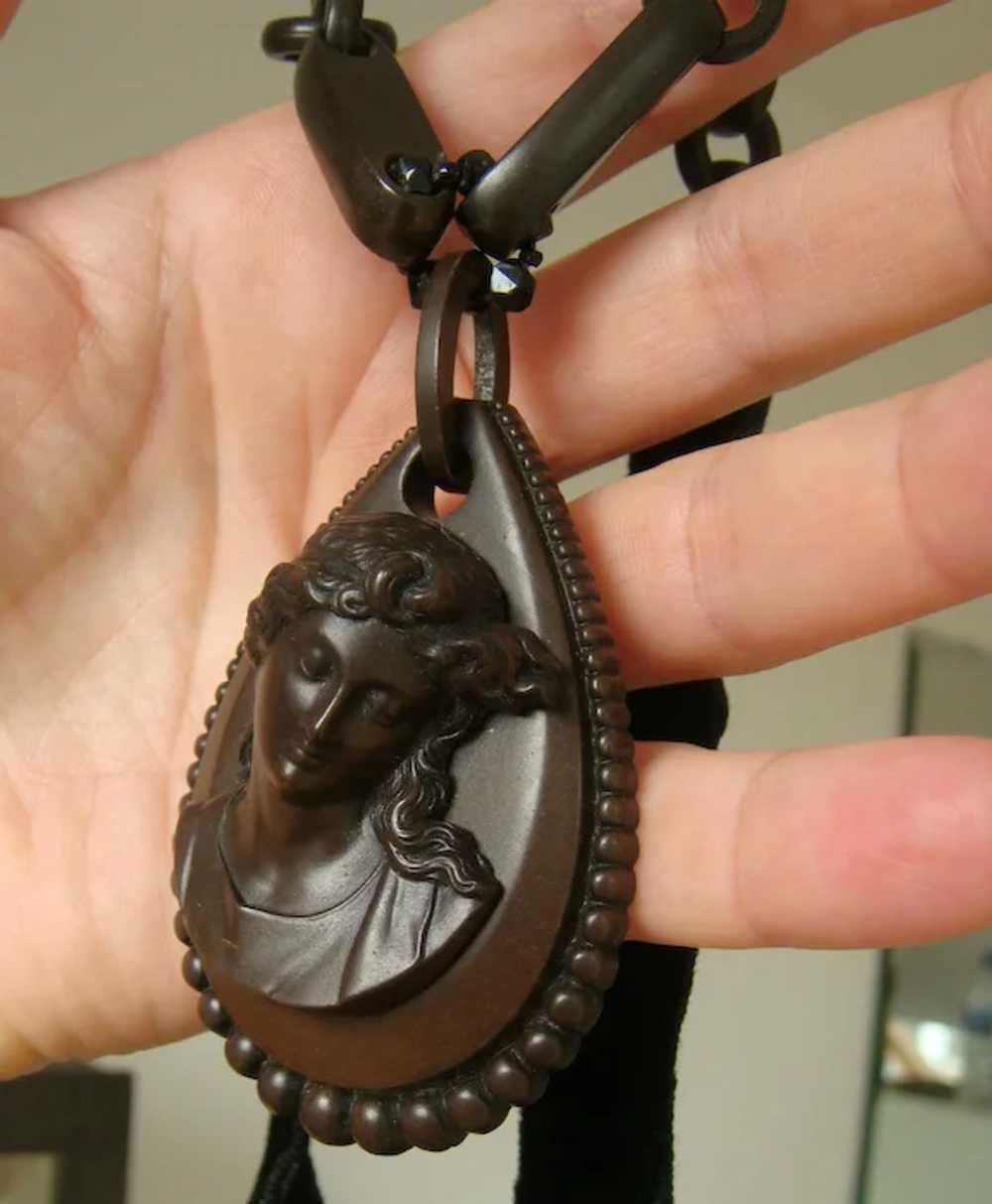 Victorian Vulcanite necklace - image 4