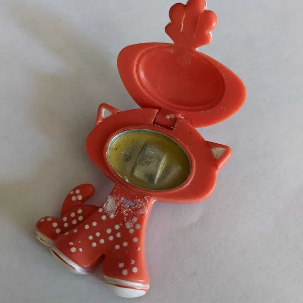 Avon Coral Color Kitten Fragrance Glace Pin 1973 - image 3